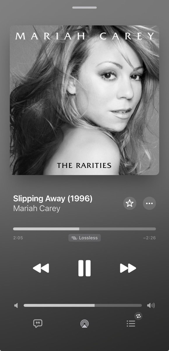 it’s her 30th anniversary as well! 🥹