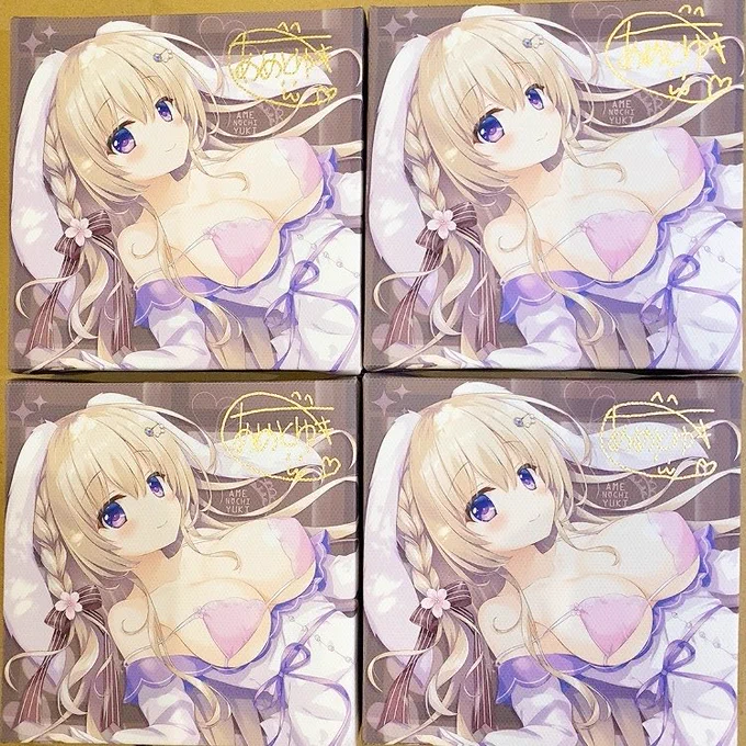 俺嫁の先着プレゼント用キャンバスにサイン入れがんばってます 側面まで印刷があってチョコレートボックスみたいな立体感が可愛い