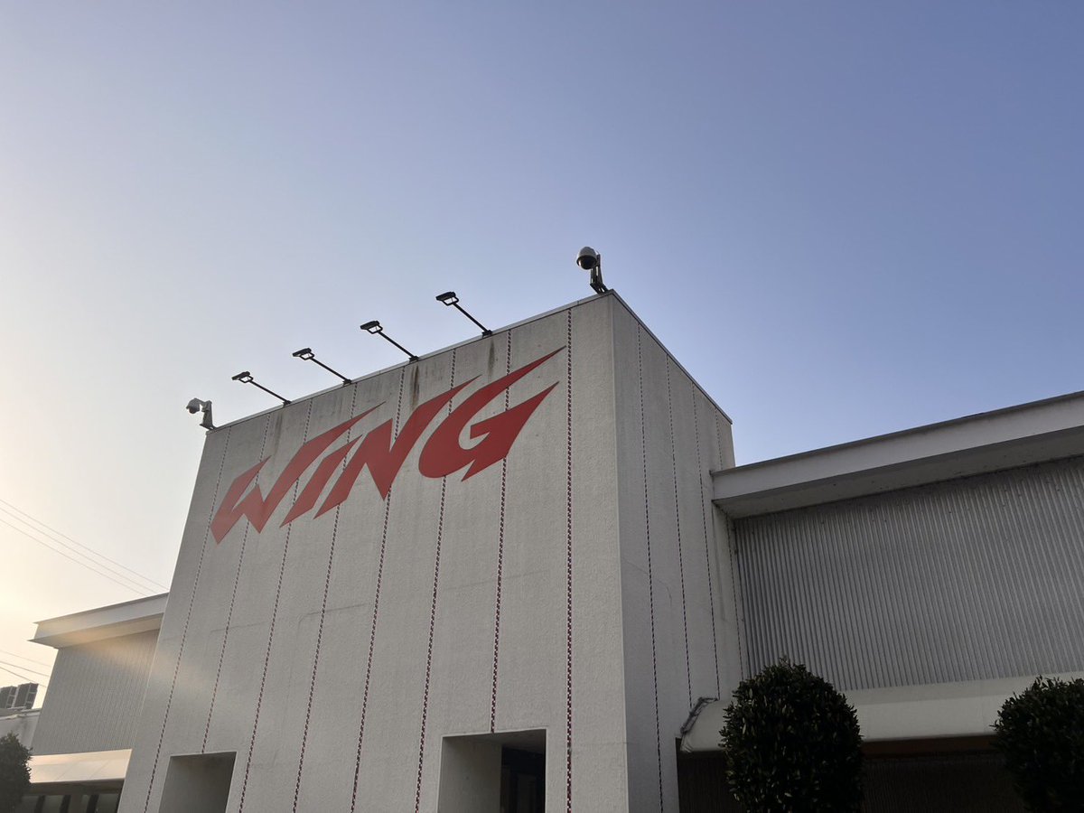 スロックス tweet media