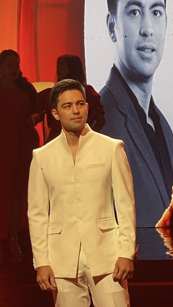 Derrick Monasterio as Marco Panganiban sa #ApoySaDugo Premieres on March 2 sa GMA Afternoon Prime 

#ApoySaDugoGrandMediaCon 
#DerrickMonasterio