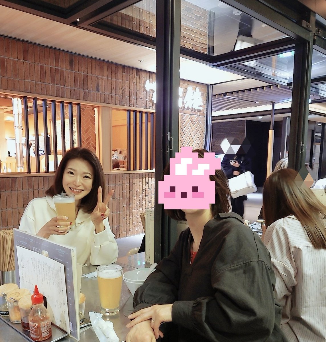 連休最終日はお友達と乾杯😊♪
ホッとできる時間が嬉しい😊💕
