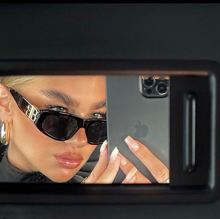 be the girl who got away &amp; got her life together.