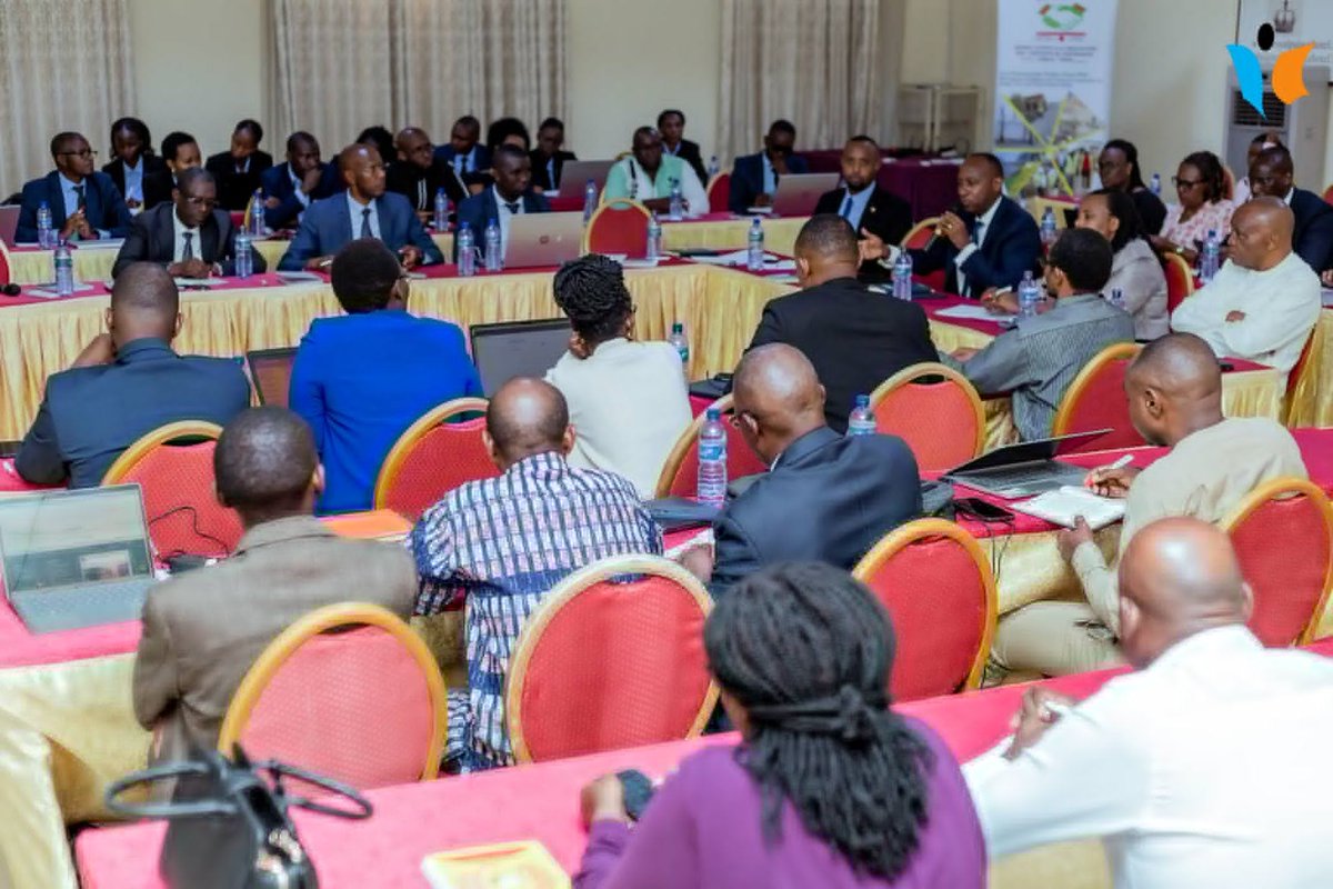 Agence d'appui à la Réalisation des Contrats PPP tweet media