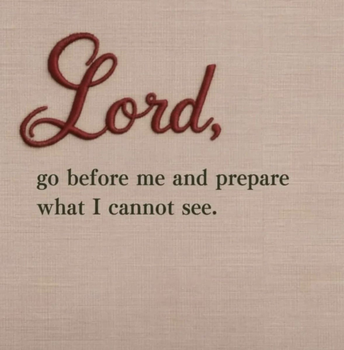 CryptoBaaybee's tweet photo. GM besties 🫶🏽

Happy new week 💜

My prayer for you for the week is simple, may things work in your favor. May your efforts not be wasted, and may you see results from the work you put in.

Let’s also keep learning, showing up and positioning ourselves right.

Take some time to study decentralized AI and what’s being built underneath, especially @0G_labs