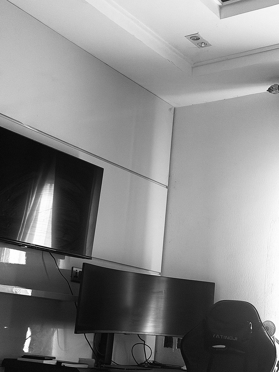 Toni Iyke tweet media