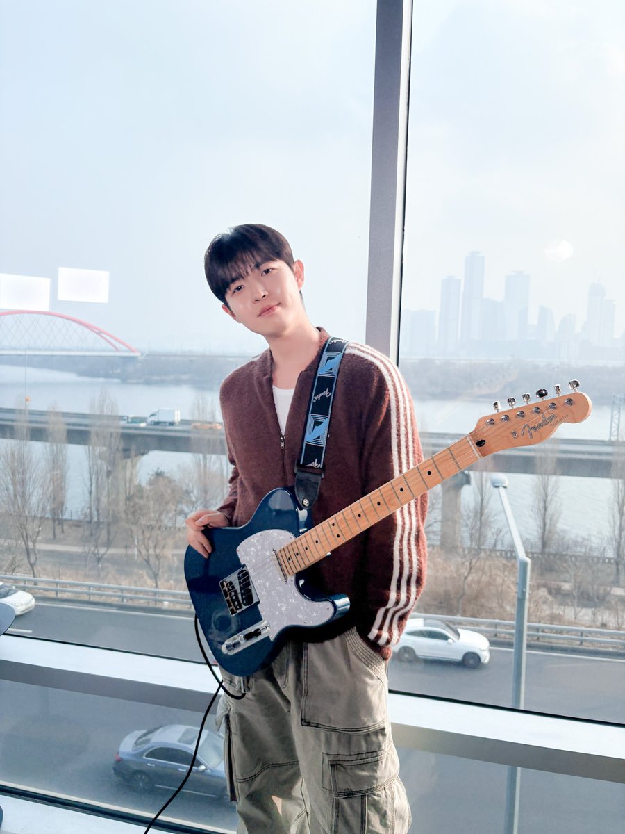 [📸] 2026.02.25

TWS (투어스) - OVERDRIVE (Guitar Solo Cover by 재환)

#김재환 #KIMJAEHWAN