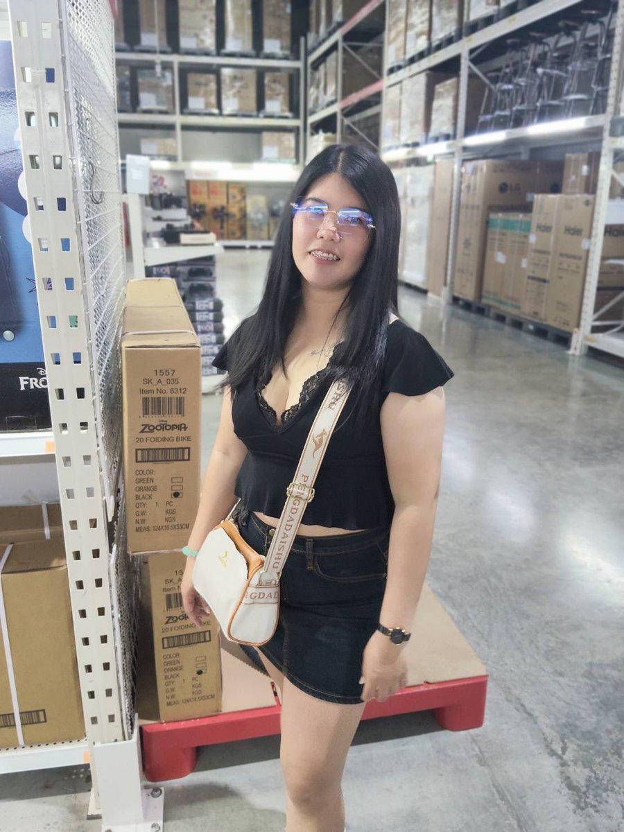 เหนื่อยก็พัก อยากรักก็ทักมา tweet media