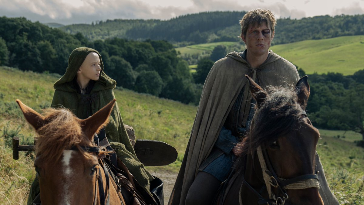 Thrones Updates tweet media