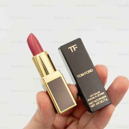 Tom Ford Lip Color 1g #19 Runway Rose ลิปสติกเนื้อแมตต์เนียนนุ่ม สีชมพูน่ารักแต่ติดหรูสุด ๆ พิกเมนต์สีคมชัด ติดทนนาน ทาง่าย ไม่ตกร่อง เป็นธรรมชาติ สีสวยมาก 🩷

เพียง 475.-  จาก 700.-
ช็อปโปรนี้ 📌 beauticool.com/m/detailproduc…