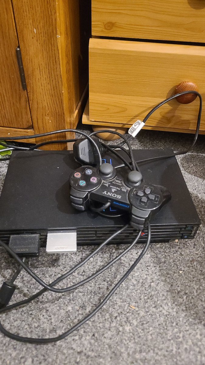 houghty90's tweet photo. #ps2 #bestconsole #gtasanandreas #gamesuggestions https://t.co/1LxxNAZHTG
