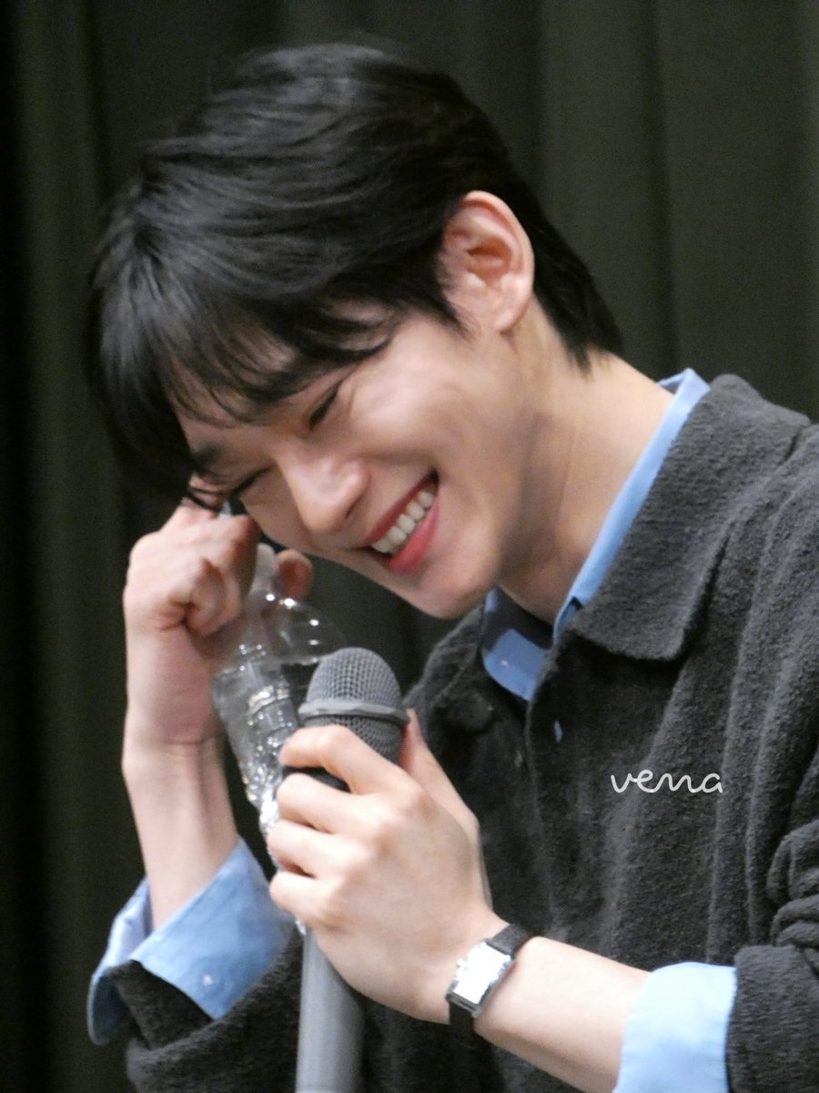 HAPPINESS LOOKS SO GOOD ON YOU 🥺❤️

📸 morningstar1570

#チェン #첸 #김종대 #CHEN #JONGDAE <a href="/CHEN_INB100/">CHEN_official</a> <a href="/INB100_official/">INB100_official</a>