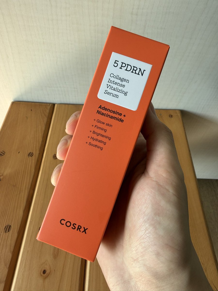 oak_html_5's tweet image. #COSRX 5 PDRN Collagen Intense Vitalizing #Serum จุดเด่นคือเค้ามี 5 PDRN Complex รวม Salmon, Centella, Rice, Lactobacillus และ Sea Grapes เสริมด้วยคอลลาเจนโมเลกุลเล็ก ขนาด 200 ดาลตัน เนื้อเซรั่มบางเบา ซึมไว ไม่เหนียว ใช้เช้า–เย็น

✨พิกัด s.shopee.co.th/1BH6bmgDmd

#รีวิวดีรีวิวดัง