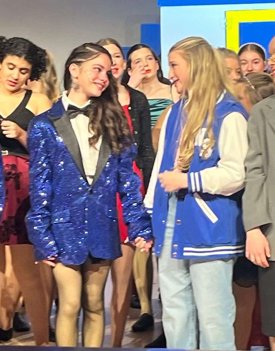 CoachYagz's tweet photo. Theatre weekend with the East Hills Theatre Company is a wrap! So proud of my Leora! Fun show - Great job by all of the cast and crew and countless volunteers! #TheatreLife #ProudDad #Leora🩷 #MeanGirls #EHTC https://t.co/3fa5X0ACyN