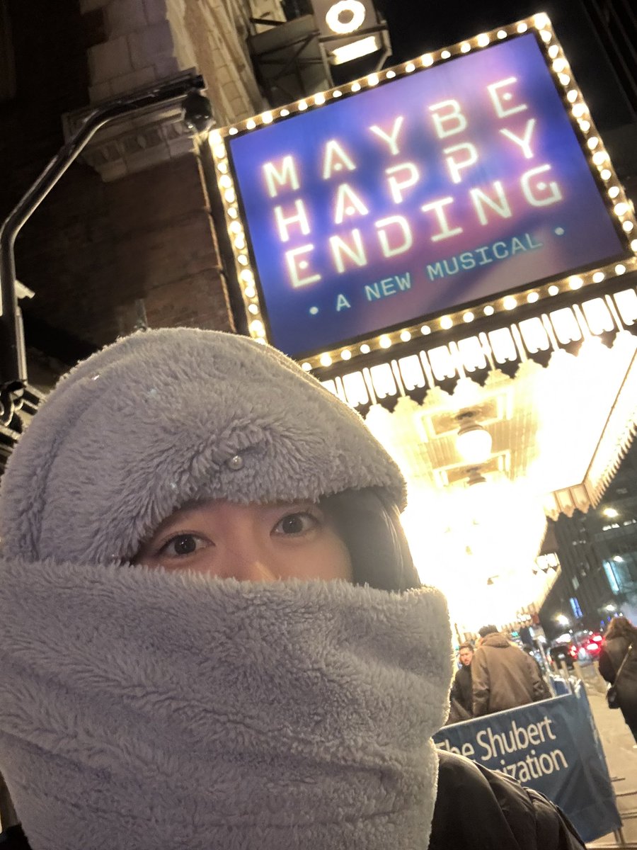 tsukuriii's tweet photo. NY観劇
①Maybe Happy Ending
韓国ルーツを生かしていて、演出も可愛くてセリフもおしゃれ。思った何倍も凄くてわんわん泣いちゃった。
②ハリーポッターと呪の子
トムフェルトンが私が今まで見てきたマルフォイ像と少し違って、でもそこがよかった。 https://t.co/MyAyaeJKFz