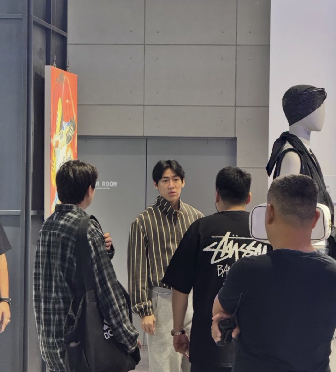 ทุกคนเห็นเป็นสีรูปแบบไหน😭