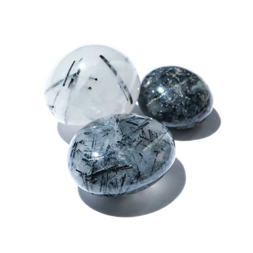 オンラインストア】 「ない色はない」と言われるほどさまざまなカラー