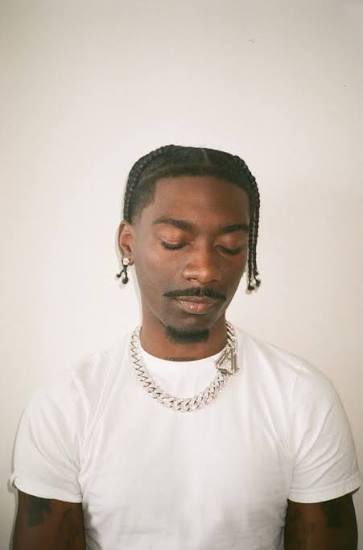 kingvamp🧛🏿 tweet media