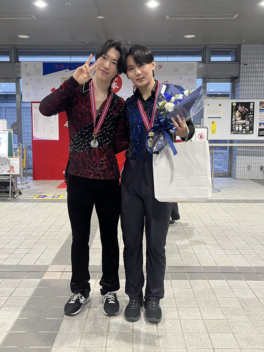haruu0531's tweet photo. はるき本当にお疲れ様！😭小さい時から一緒で、大学に入ってからまた���習が同じになって辛いこと楽しいこと一緒に乗り越えた戦友です😁特にこの1年間はるきが居てくれたから頑張れたところ沢山あります。感謝してもしきれないしとってもとっても寂しいけどこれからも応援してる！ https://t.co/Hme5NVIhlK