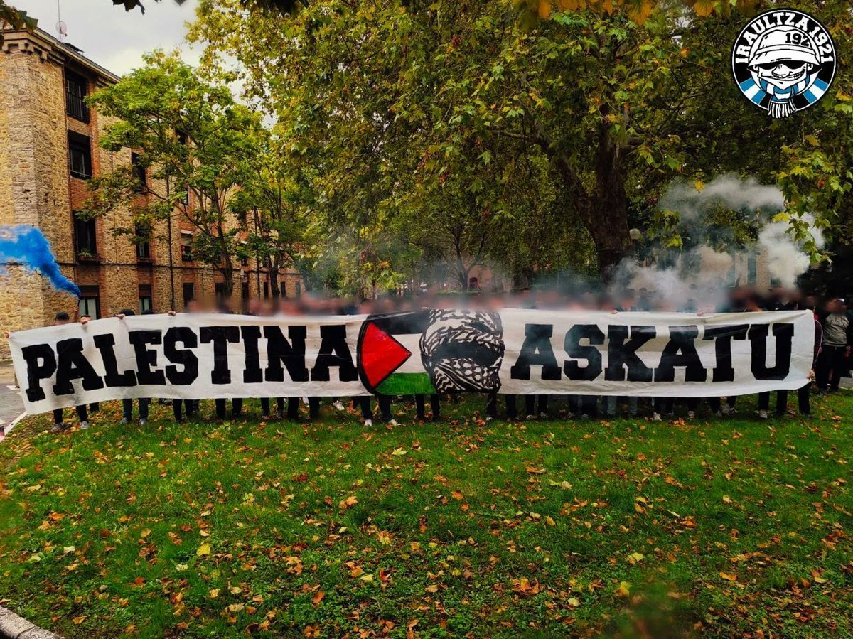 Antifa_Ultras tweet media