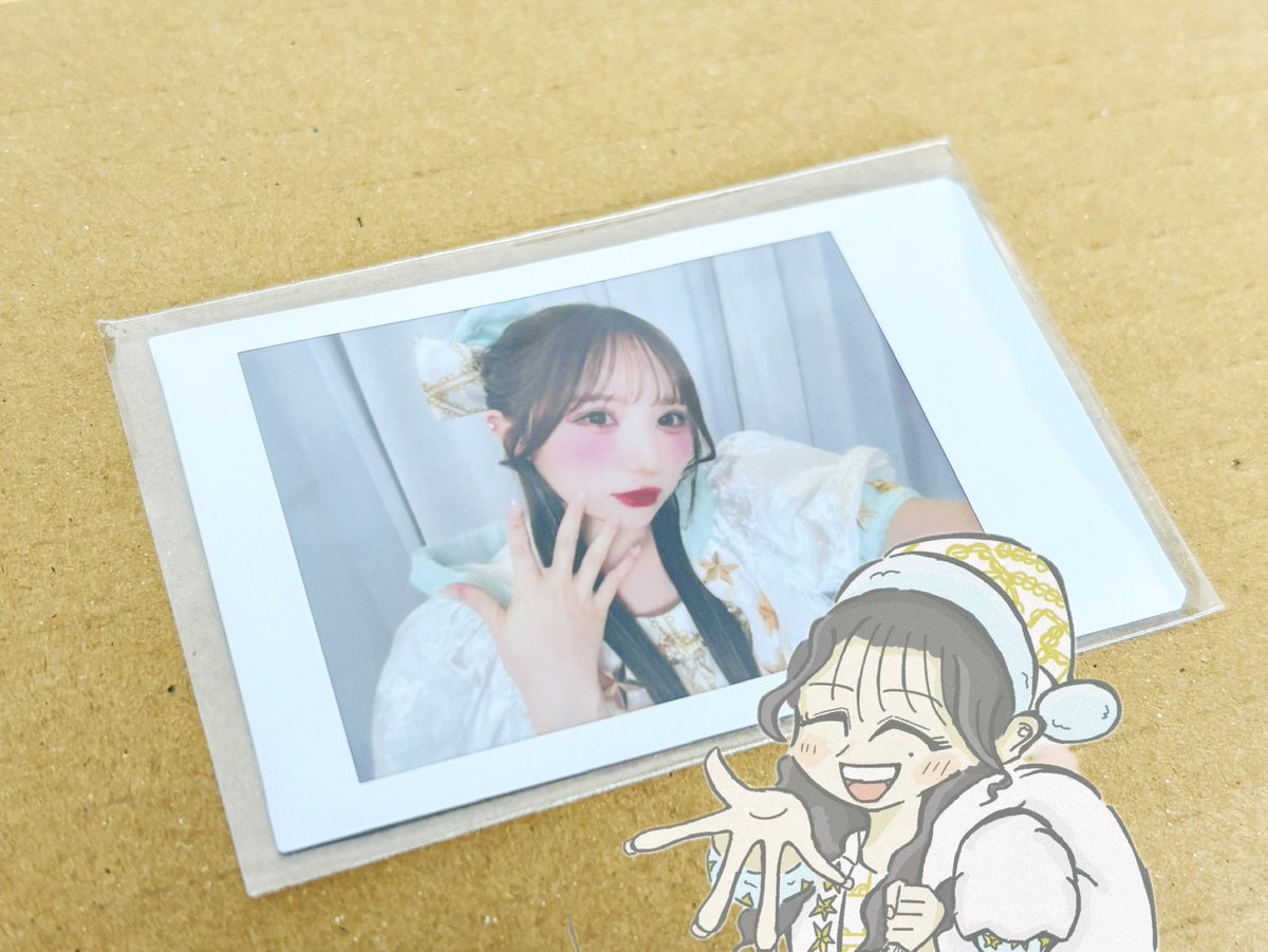 横向きチェキ初めてだから嬉ちい しかも自撮り！ いつも袋から開ける