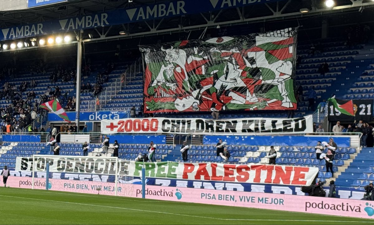 Antifa_Ultras tweet media