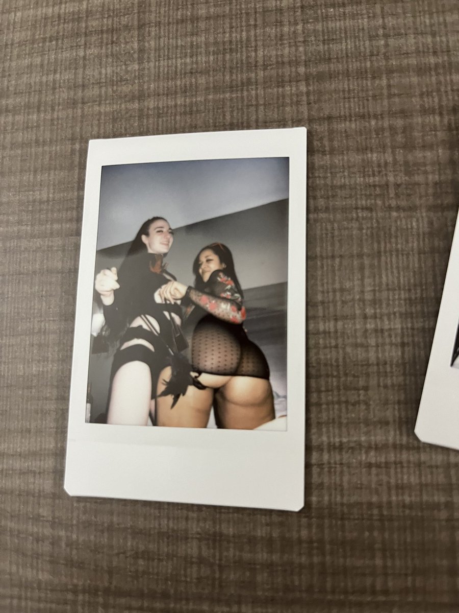 Me &amp; bestfrann are hawt <a href="/VariiFayerii/">☆DETROIT☆ ♡VARII FAYERII♡</a> 🖤✨