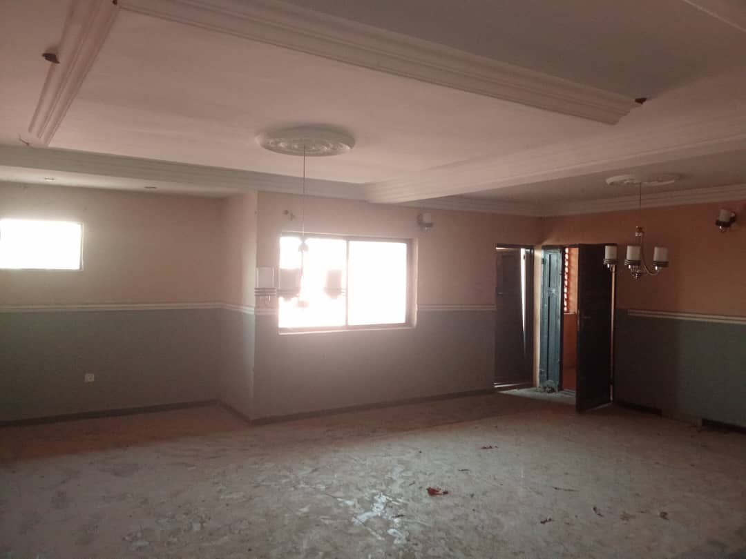 Kwabator tweet media