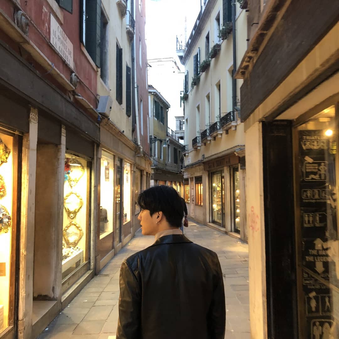 bbirongyonk's tweet photo. top tier youngk boyfriend photos https://t.co/sgT8gdY77i