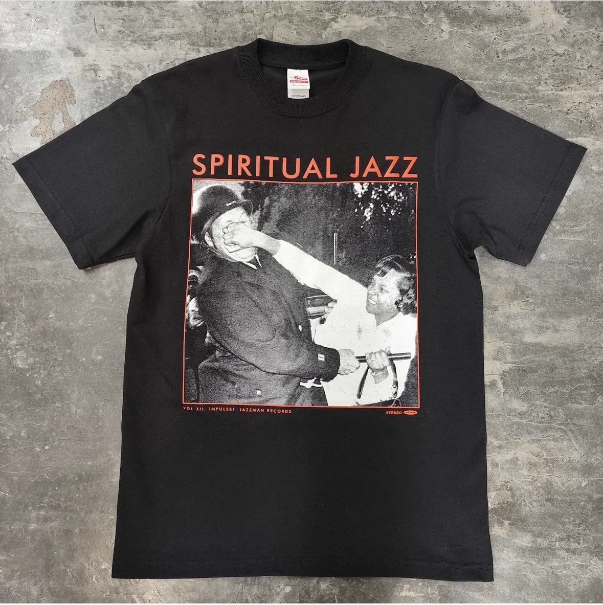 このジャケのコンピがあるんだ。 『Spiritual Jazz 12: Impulse