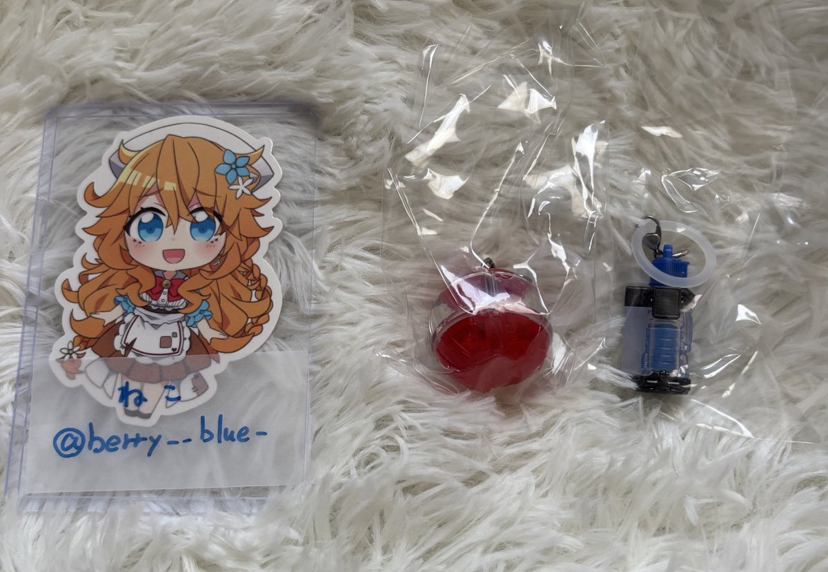 berry__blue_'s tweet photo. 【交換】仮面ライダー めじるしアクセサリー3 めじるし ガチャ

  ܰ  求   ܱ どっプリンゴチゾウ
  ܰ  譲   ܱ タンクフルボトル / インパクトカプセム

郵送にて交換希望。
よろしくお願いします。 https://t.co/f3C26v60Pj