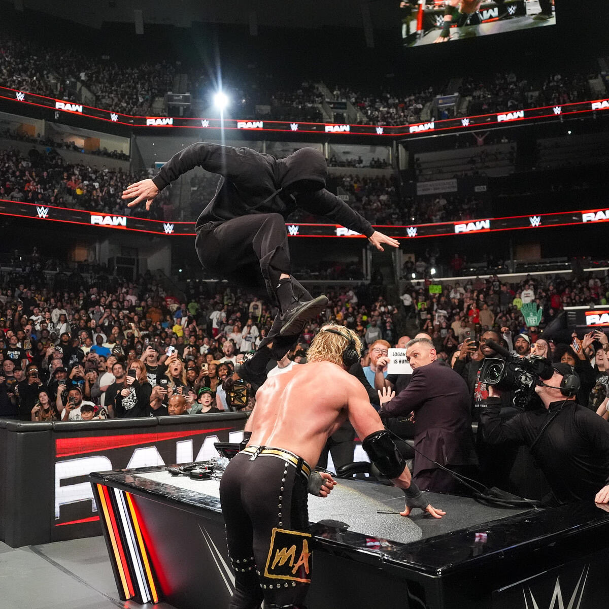 I’m impaulsive and I know it. 〢 @LoganPaul tweet media