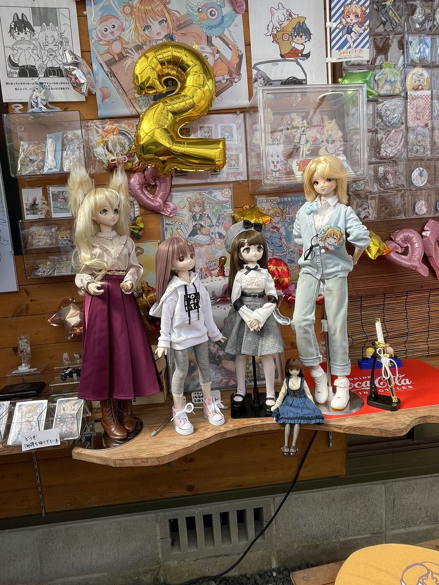 今日はお友達が沢山来てくれました さきちゃん、なのかちゃん、サアラ