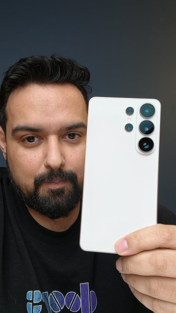 Rajesh Rajput (Technobuzz) tweet media