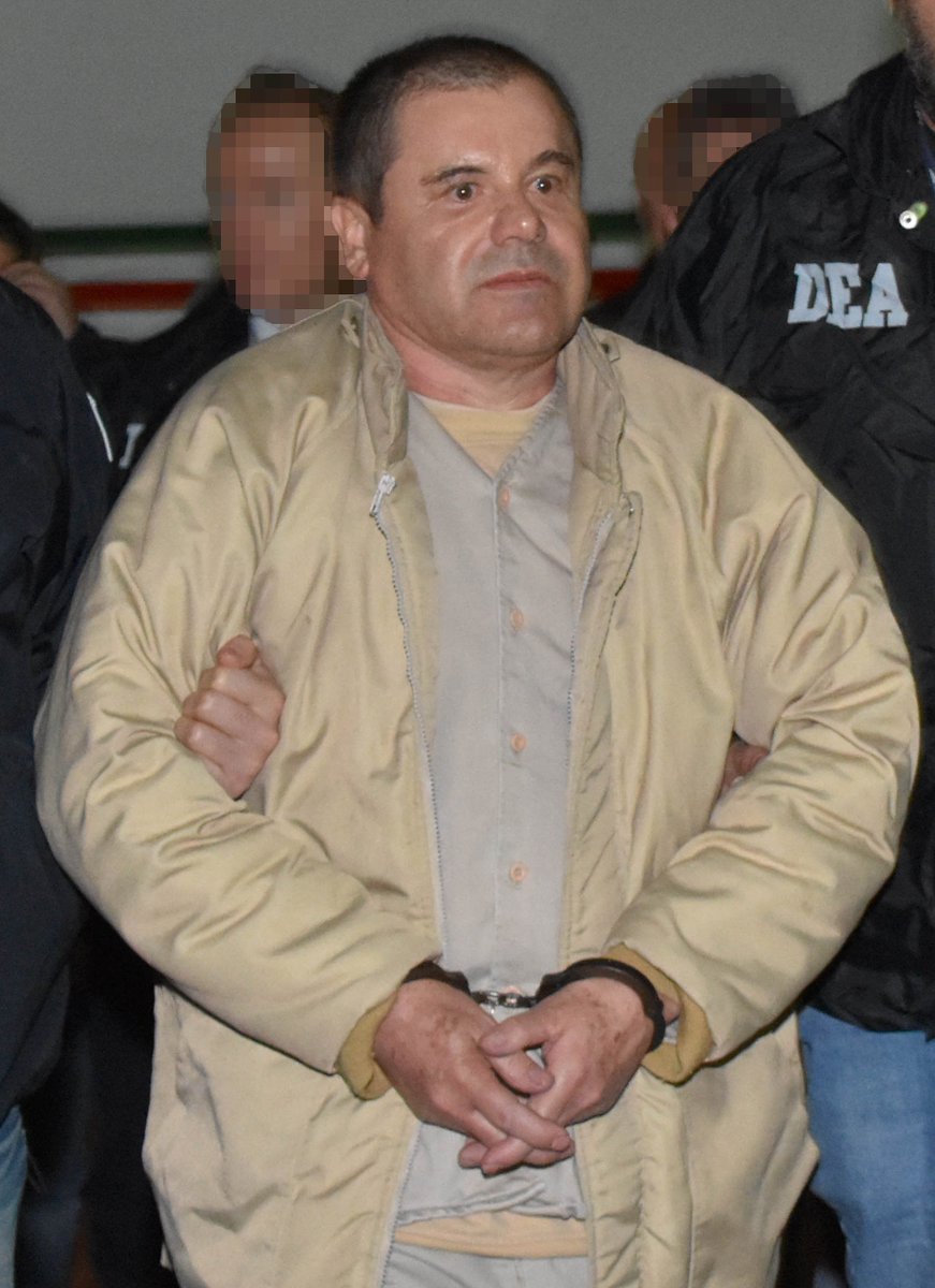 PamphletsY's tweet photo. 🚨🇲🇽 BREAKING —

On Feb 22, 2014, “El Chapo” Fell

On Feb 22, 2026, “El Mencho” Fell https://t.co/YsyaxMa5HF