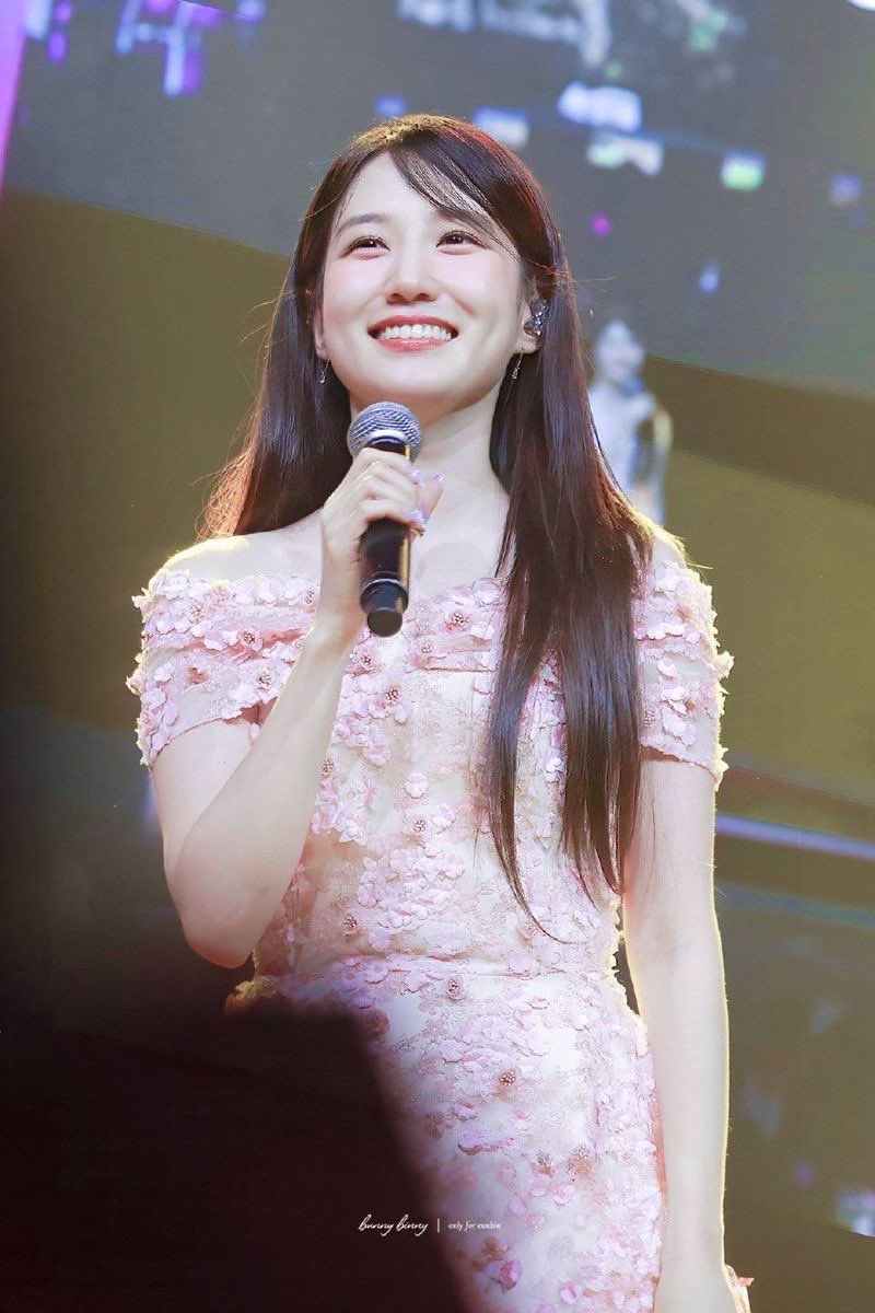 6/24/23 I want to see the bracelet you made for Bingo. Do you remember? Thats too special. 🥹 #ParkEunBin