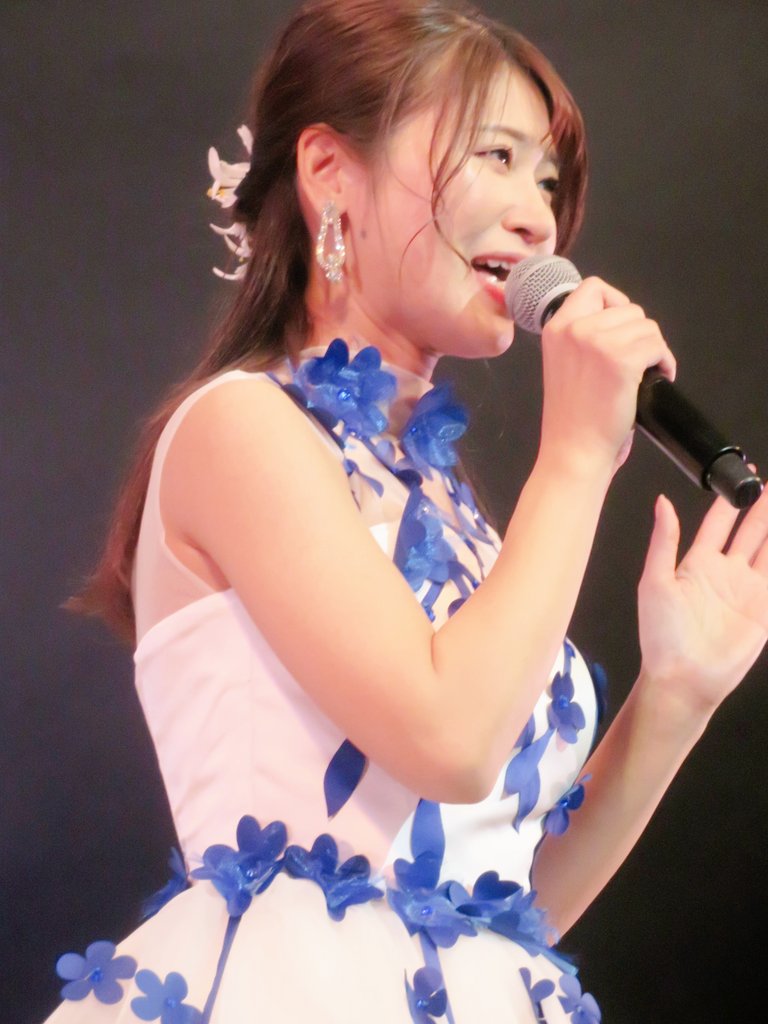 虹バラ tweet media