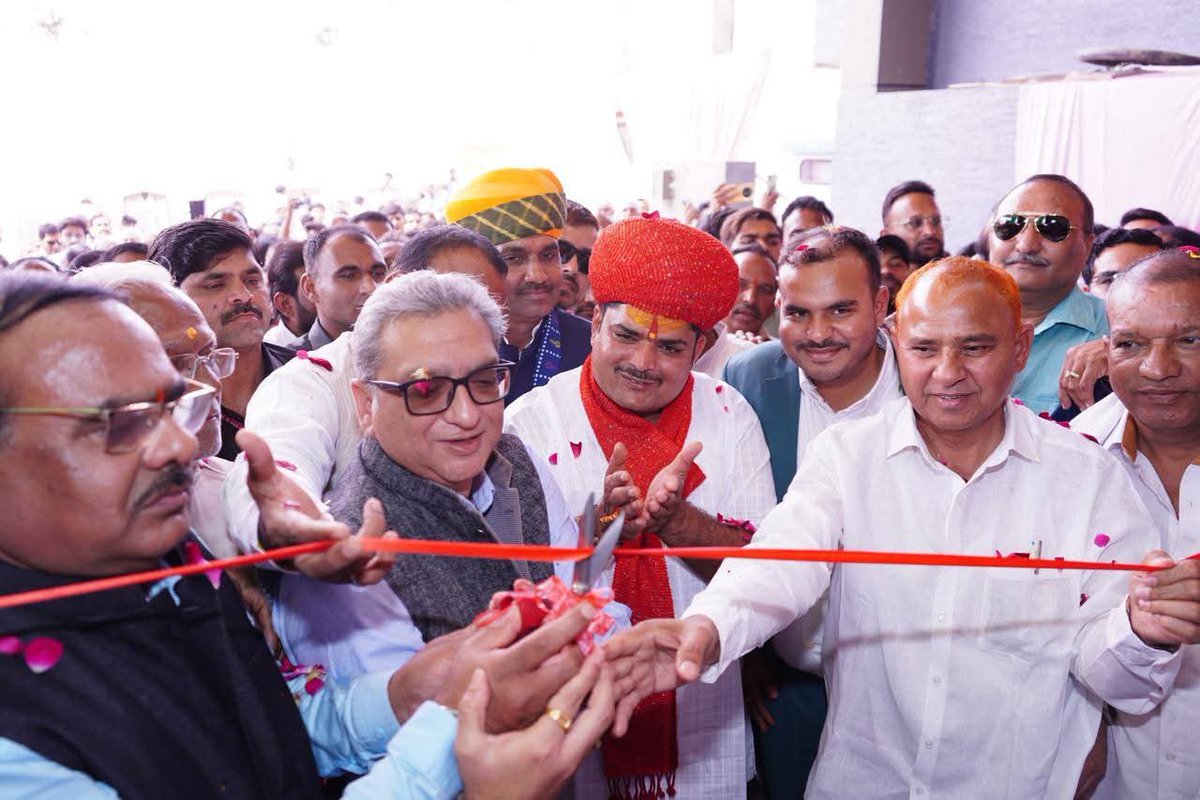 श्री नारायण मल्टीस्पेशलिटी हॉस्पिटल झालावाड़ के प्रथम स्थापना दिवस की हार्दिक शुभकामनाएं.....
<a href="/iKailashMeena/">Kailash Meena</a>
#टीम_कैलाश_मीणा #मिशन_2028 #MAHENDRA_MEENA #KailashMeena