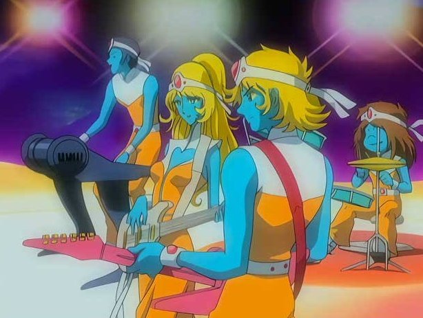 ダフト・パンクの2人が子供時代にフランスで松本零士先生のキャプテン・ハーロックのアニメが放送されていて、それが大好きだった2人は音楽を始めてから「有名になってお金を稼げるようになったらこの作者にMVを作ってもらいたい」というのがずっと夢だったそうです。
本当に実現していてすごい。