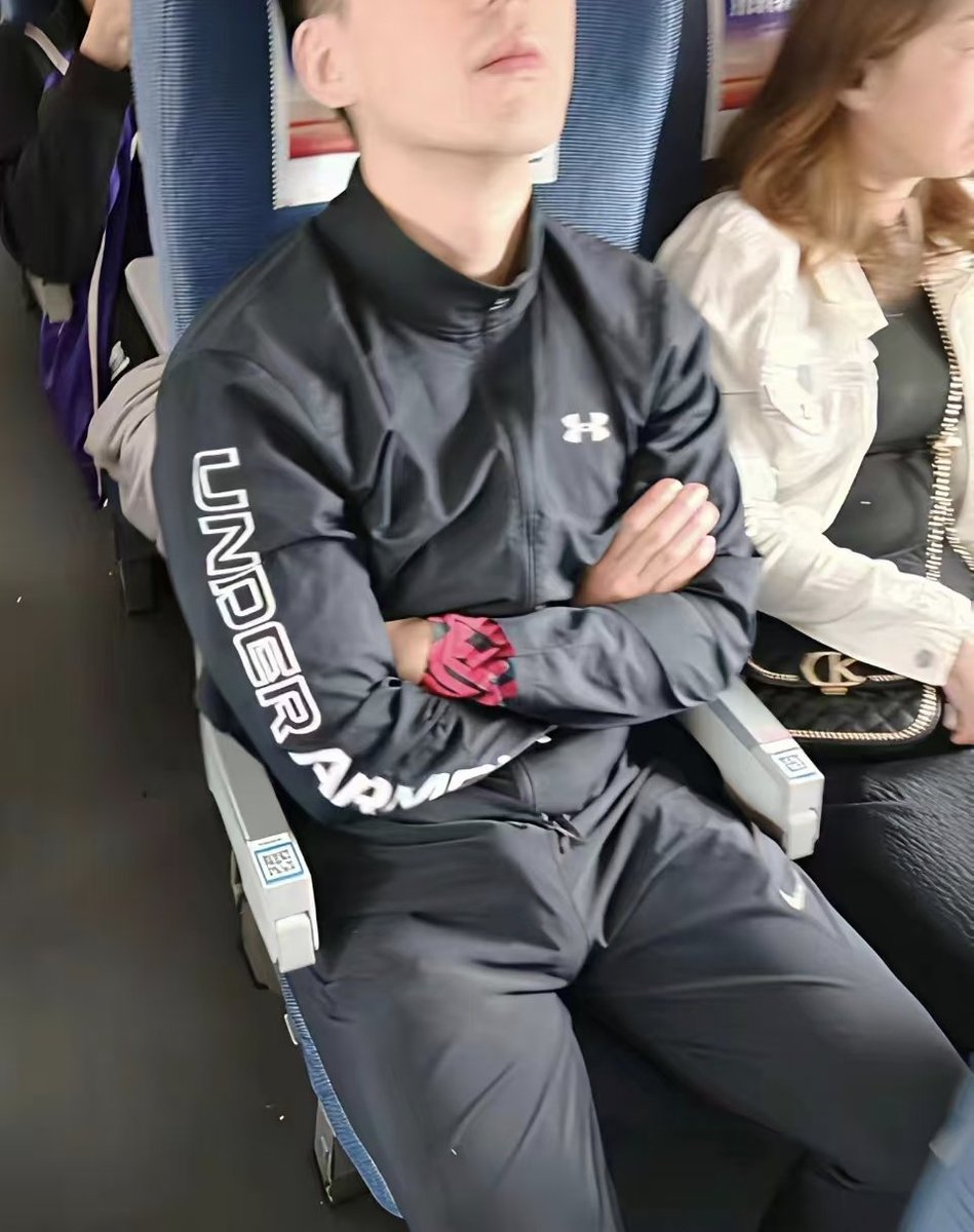 储精器 tweet media