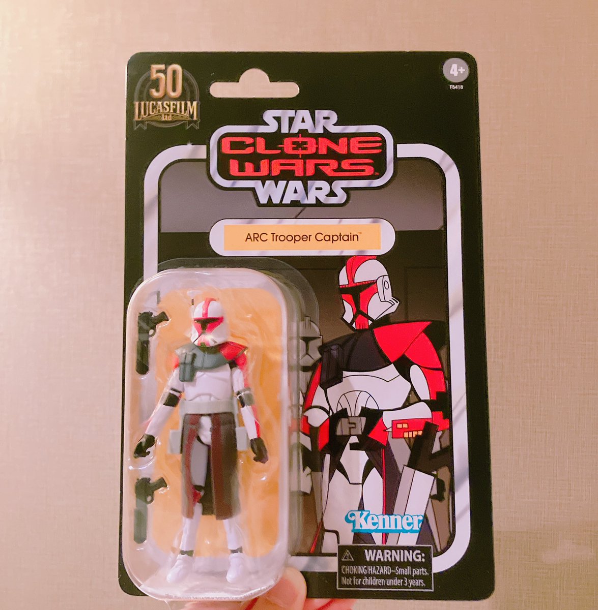 土曜日に初めて中野ブロードウェイに行ったのですが、そこで運命の出会いがあったのです🥺
お店で大声出た🗣️