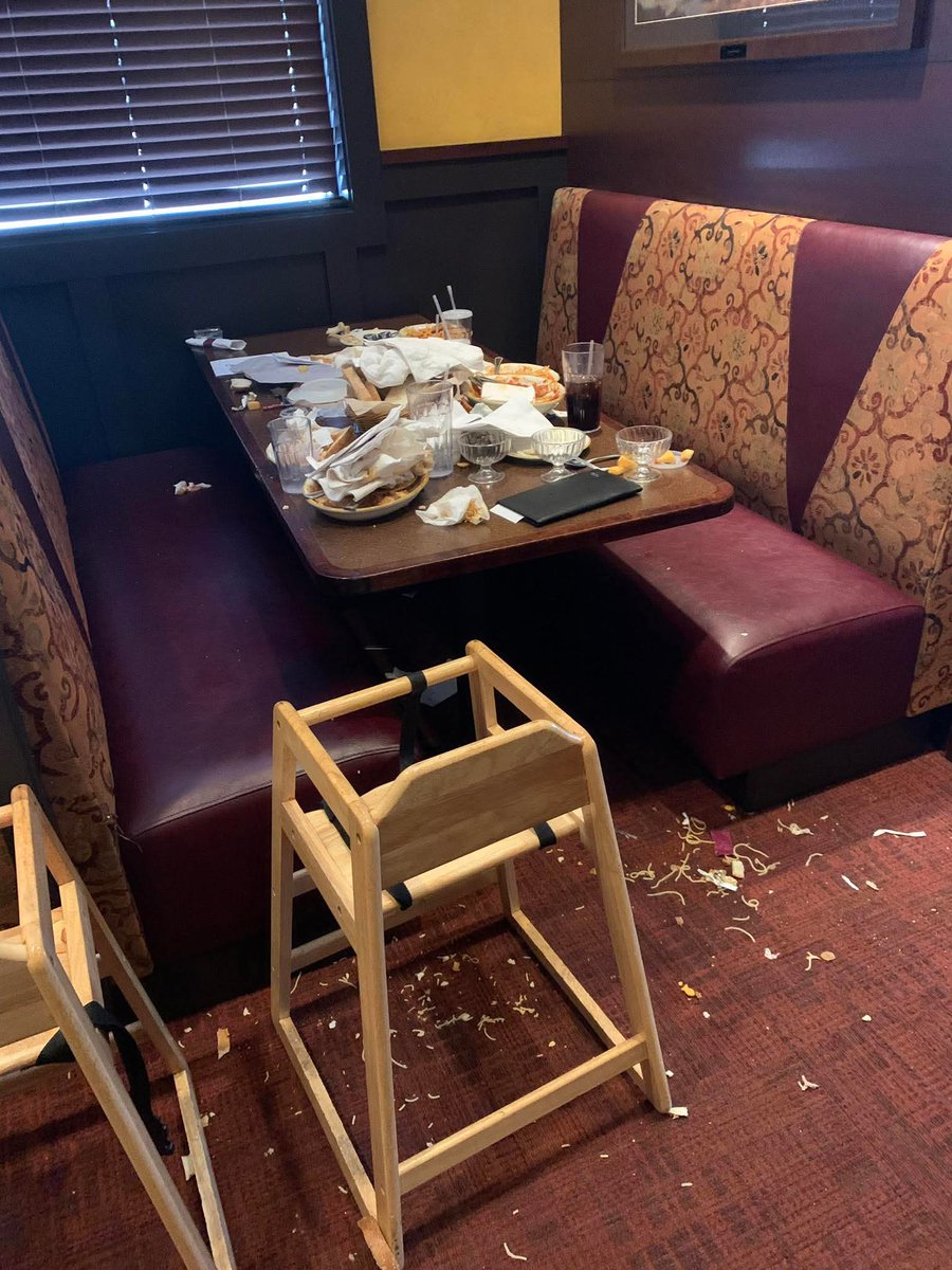 davidmeyer330's tweet image. If you (or your kids) absolutely wreck a table at a restaurant… do you clean it up before you leave?
Curious where people stand on this. Do you clean up your mess or leave it as is?
#ParentLife #RestaurantEtiquette #RealQuestion #Respect #PublicOpinion #FamilyOutings