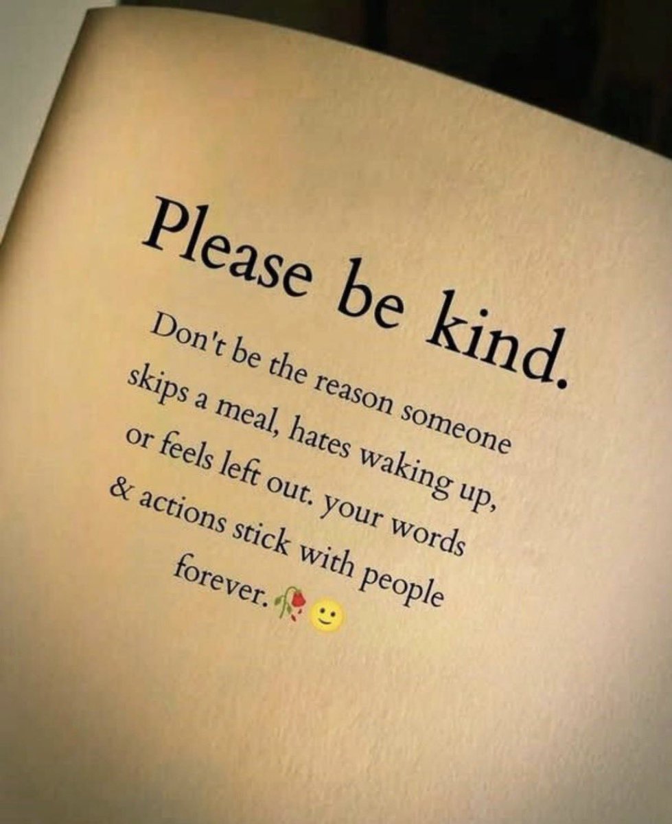 momentummemory's tweet image. We build strength in the gym.
Let’s build kindness in life.
Both matter.Both last.💚
#MindfulMonday