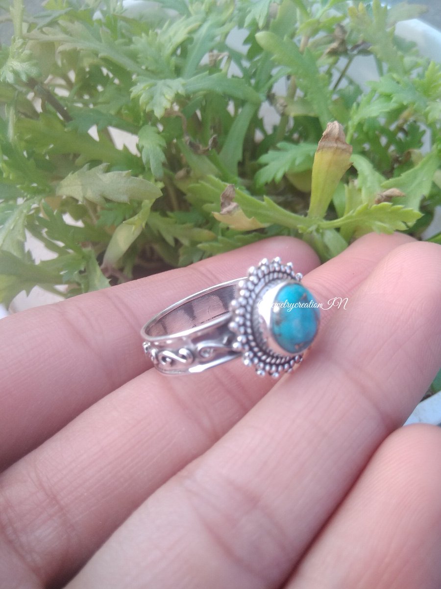 jewelrycreatio1's tweet image. Blue Copper Turquoise Ring,925 Sterling Silver,Healing Ring,Statement Ring,Designer Band Ring,Handmade Ring,Bohemian Ring,Best Gift For Her
Buy At:
etsy.com/in-en/listing/…
#Handmadering #Uniquering #Oxidisedring #Womensring #Naturalturquoisering #Bohoring #Haloring #Giftforher
