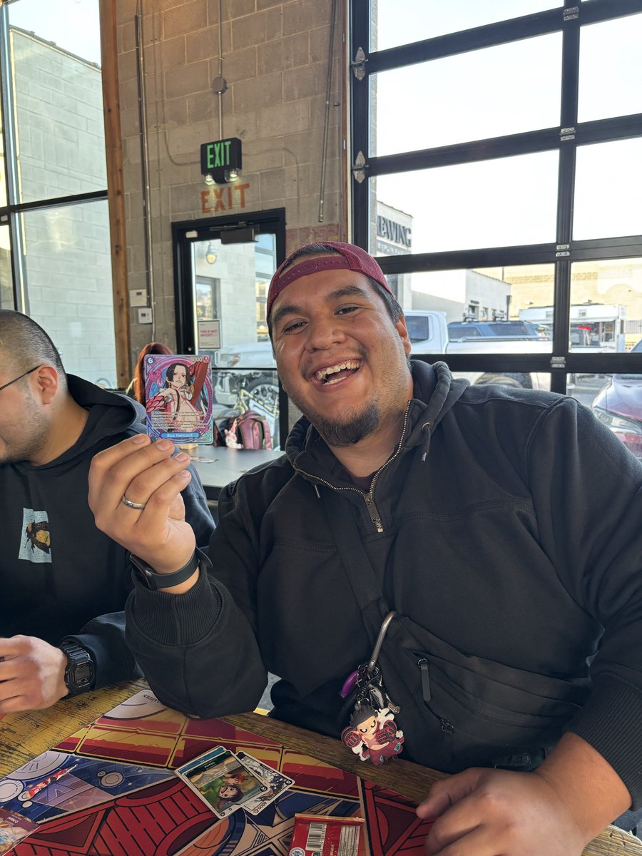 bobberdownttv's tweet photo. I didn't get into the Red Bull double Don event so I Hosted my own! #pintsandpirates #doubledon #optcg #onepiececardgame #tfbrewery #cardcooptcg https://t.co/tipQA2vzio
