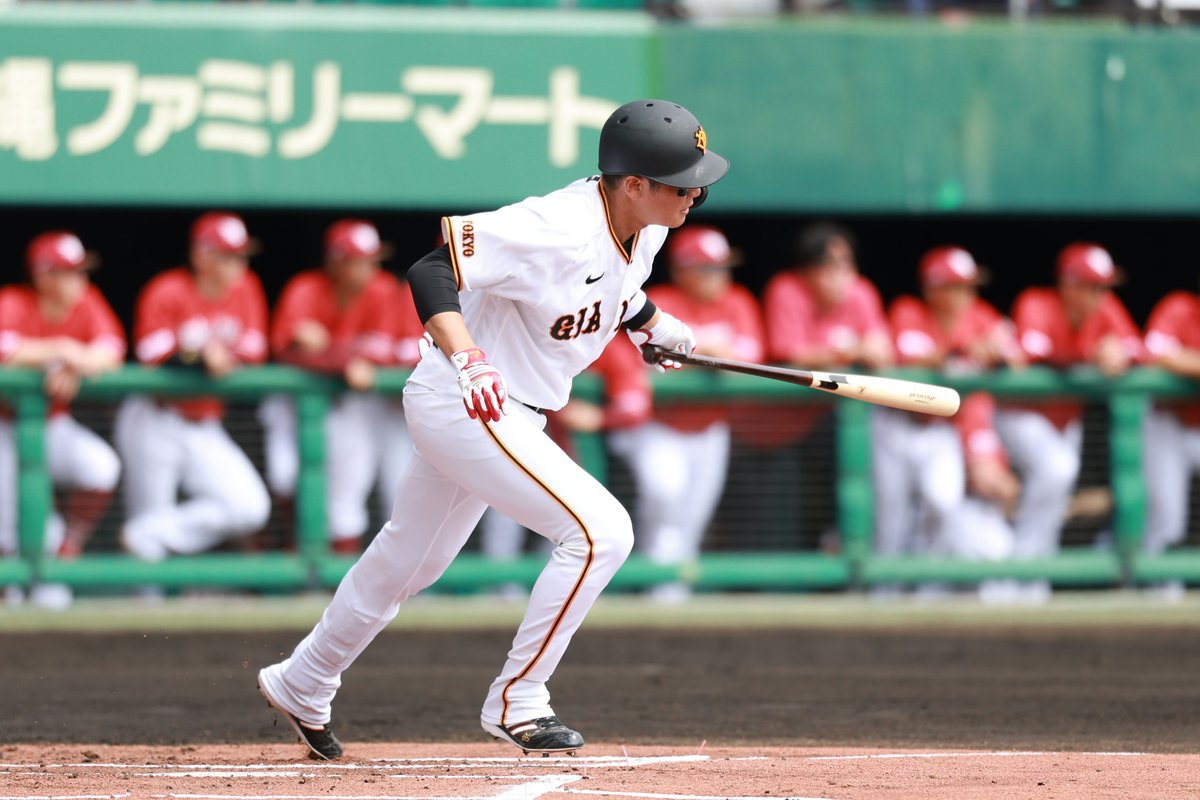 一回裏】巨人 0-0 楽天 #坂本勇人 選手がこの試合チーム初ヒット！👍