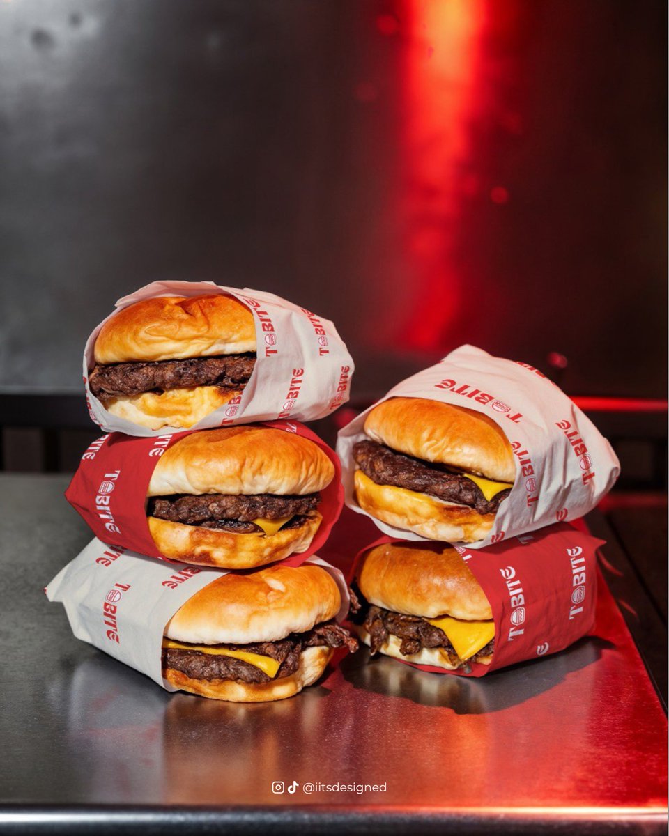 بشـاير | مصممة جرافيك tweet media