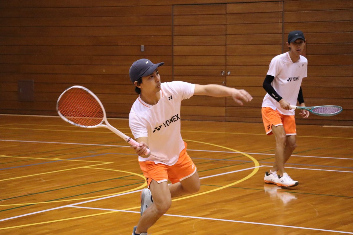 pocket_tennis's tweet photo. 男子決勝トーナメント初戦
伊藤・米澤(ヨネックス)が浅見・安達(早稲田大)ペアを２で下しベスト４を決めました！！

#KS杯
#ソフトテニス https://t.co/hCKx4Kdwb7