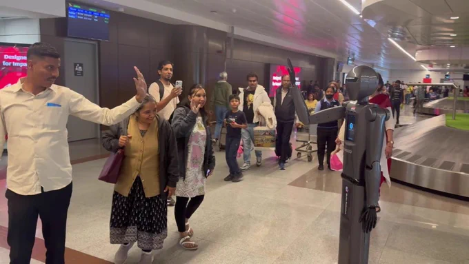 آغاز آزمایش ربات هوشمند در میدان هوایی پونه هند
