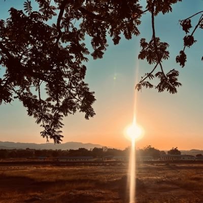 Good morning fams☀️
New day, new energy.
Take one step forward, then another momentum starts small keep going 💪✨