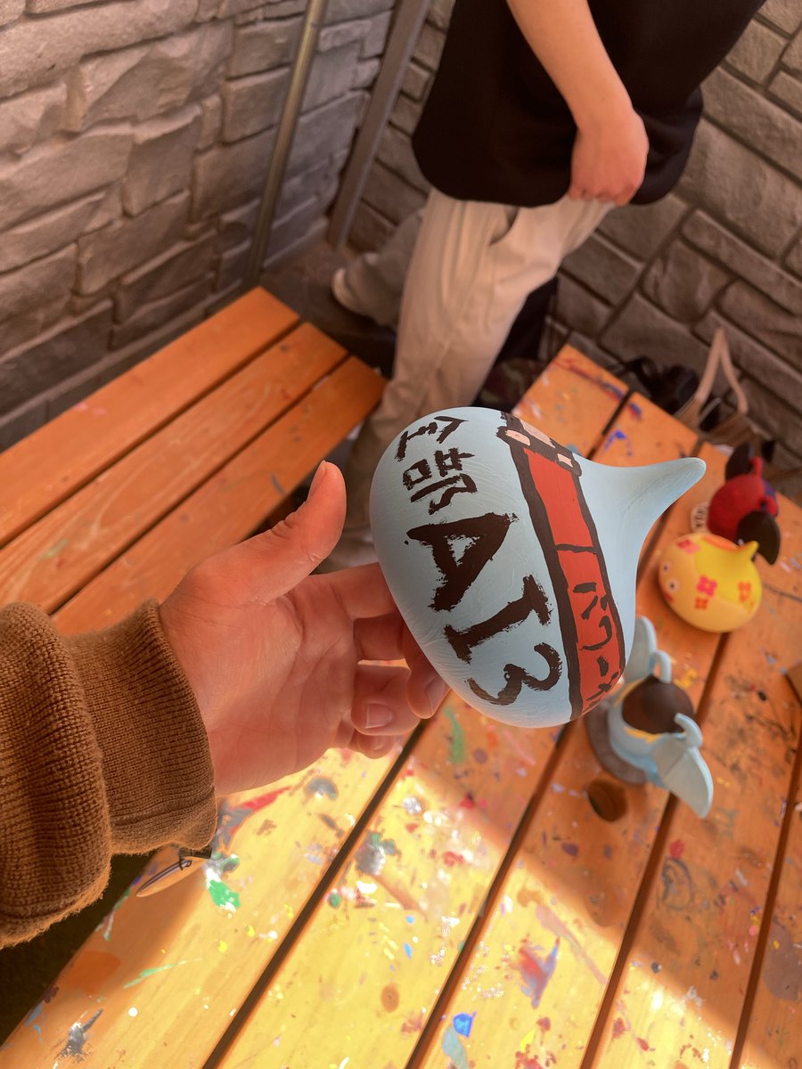 JsonDQX's tweet photo. 色塗り体験！
スライムを俺色に染めてやった https://t.co/DJzm3sbyhg